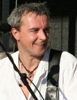 Richie Jones / Gitarre